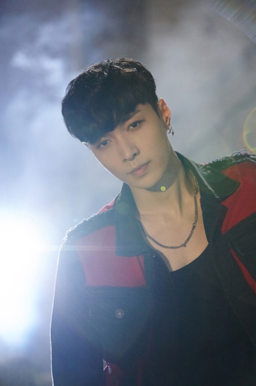 LAY《what U need?》概念照