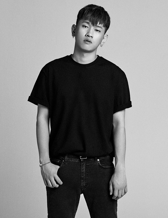 Crush《woderlust》概念照(來源：Crush@Facebook)