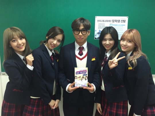 志效、MINA、劉世允、SANA、MOMO《SNL》三分鐘女友人