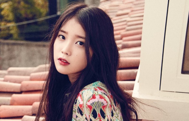 IU