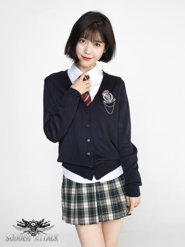 IU《突擊風暴》代言照 (來源:《突擊風暴》Facebook)