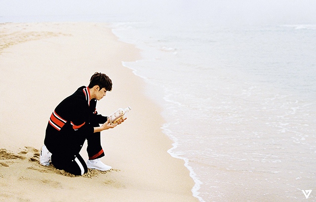S.Coups《GOING SEVENTEEN》概念照(來源：SEVENTEEN@Facebook)