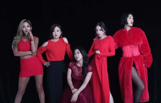 Unnies-Jessi、金淑、羅美蘭、閔孝琳、洪真京