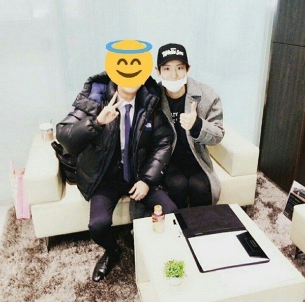 Chan Yeol 與銷售人員