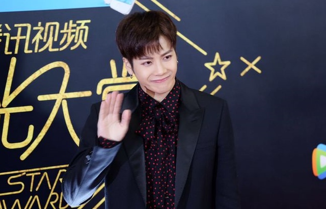 Jackson《2016 騰訊星光大賞》