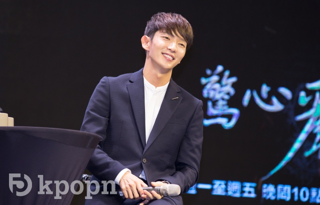 李準基記者會 (縮圖，攝影：Kpopn 的 Harry)