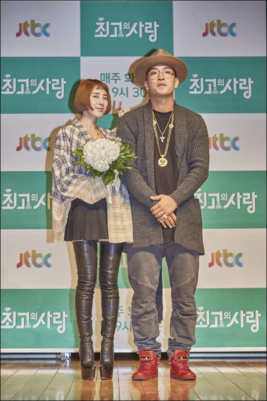 徐寅永、Crown J