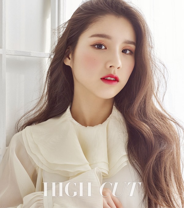 Hee Jin x innisfree x HIGH CUT