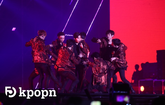 EXO 香港演唱會