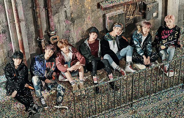 (縮圖)BTS 防彈少年團《You Never Walk Alone》概念照(來源：BTS 官方網站)