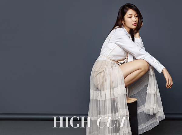 智賢《HIGH CUT》