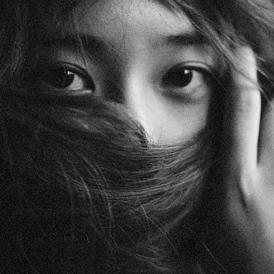 Krystal「I Don&rdquo;t Wanna Love You」企劃宣傳照(來源：xportsnews)