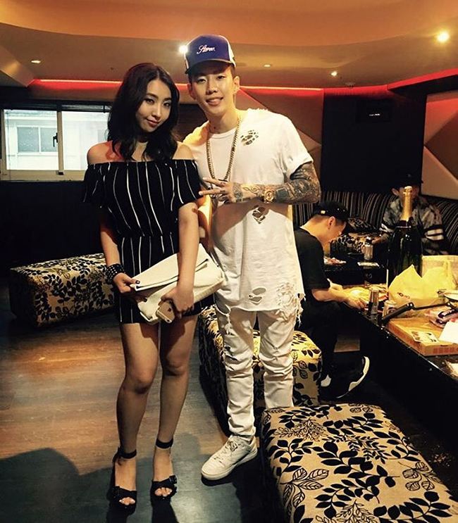 Minzy、朴宰範(來源：Minzy@Instagram)