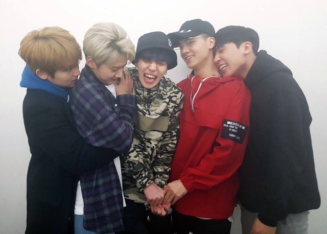 TEEN TOP