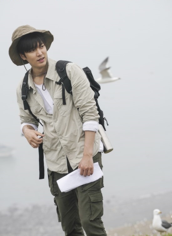 李敏鎬《DMZ，The Wild》