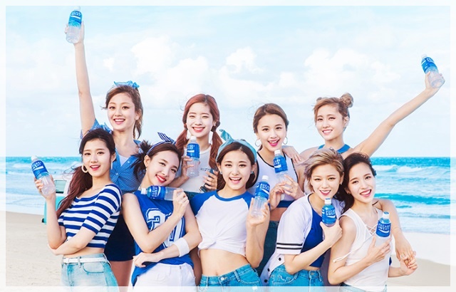 TWICE@寶礦力 (來源：寶礦力水得@Facebook)