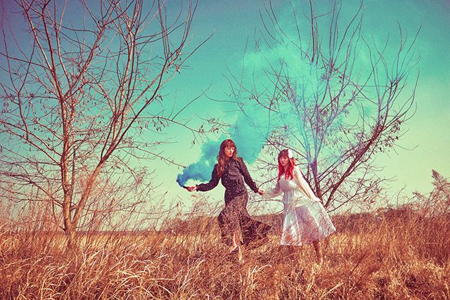 Si Yeon、Yoo Hyeon《Fall asleep in the mirror》概念照(來源：DREAM CATCHER@FB)