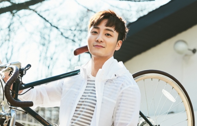 Roy Kim 