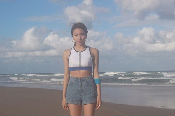 彩瑛