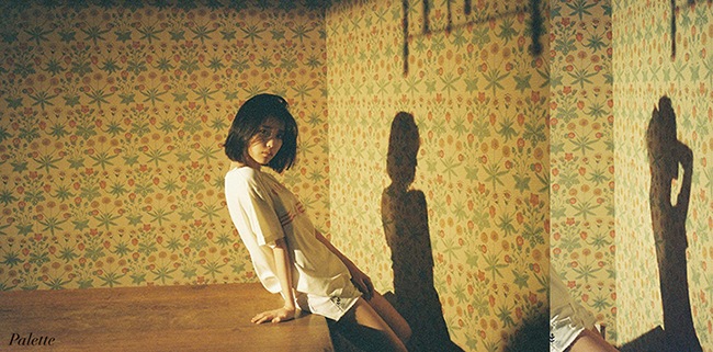 IU《Palette》概念照(來源:NAVER Music)