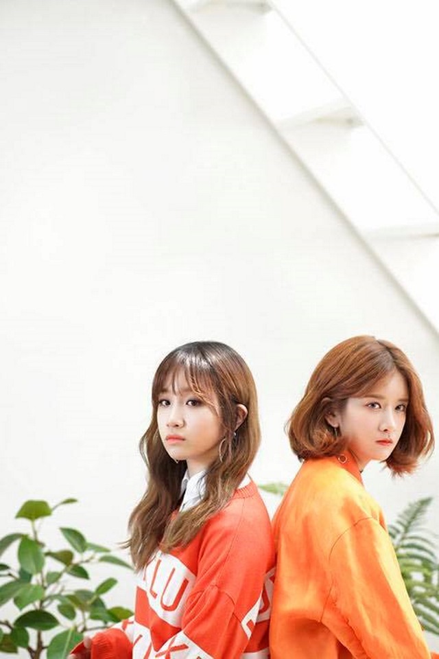 EXY、YUNA KIM《Love Therapy》概念照