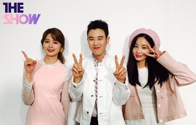 正花、P.O、YEONWOO (縮圖，來源：《The Show》Twitter)