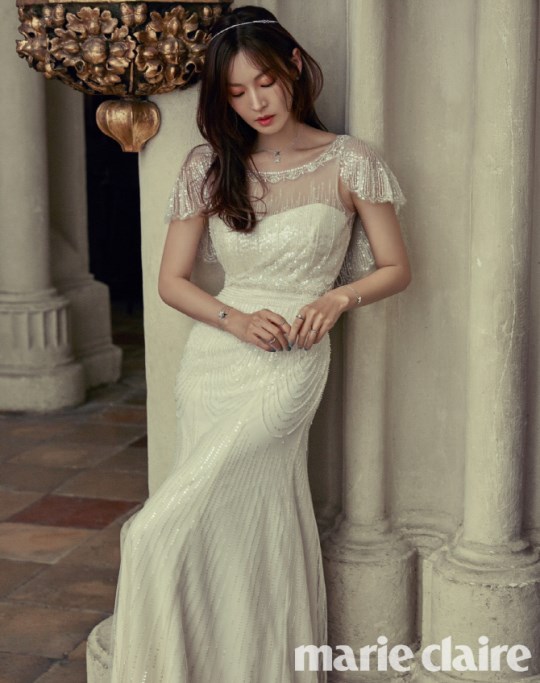 金素妍《Marie Claire》婚紗畫報