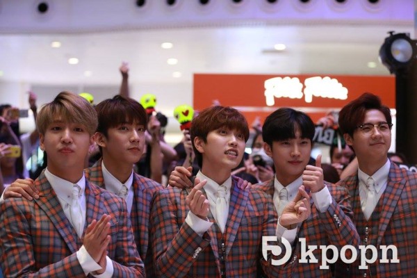 B1A4 香港演唱會記者會