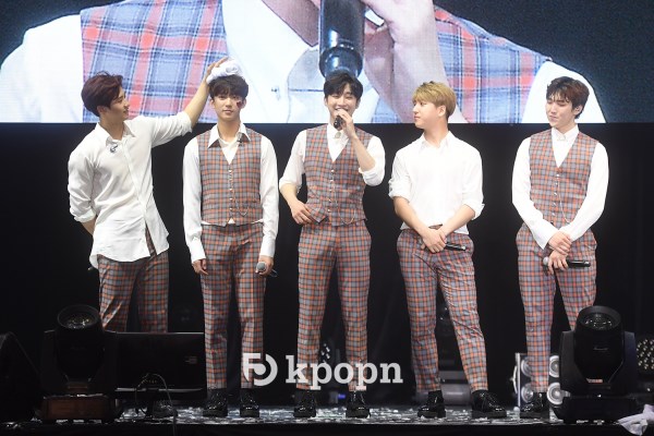 B1A4 香港演唱會