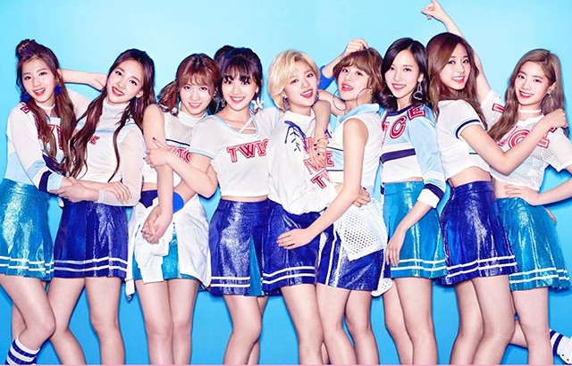 (縮圖)TWICE《#TWICE》宣傳照(來源：TWICE 日本 IG)