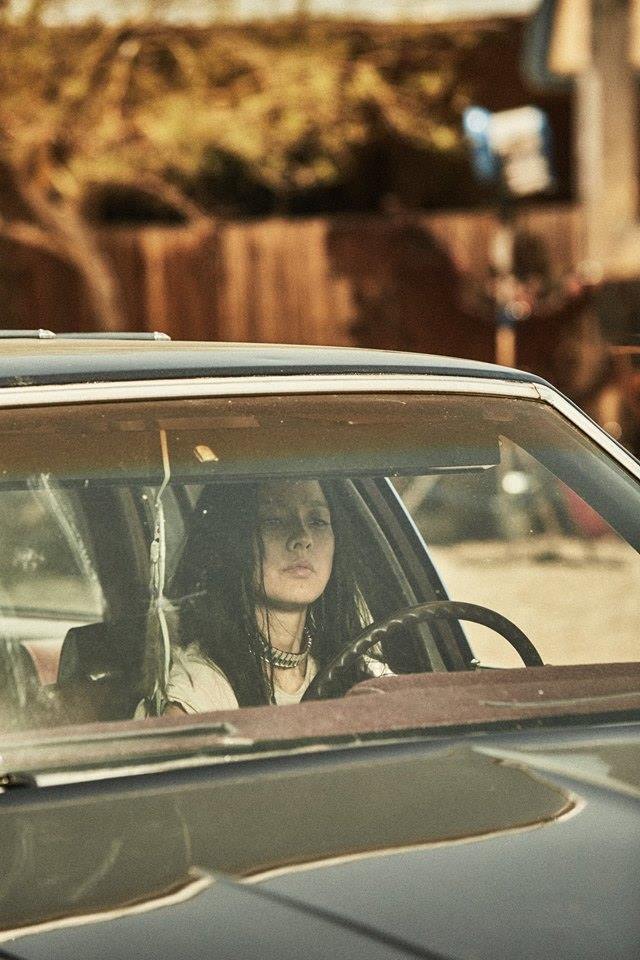 李孝利《Black》MV 預告照 