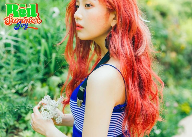 JOY《The Red Summer》概念照