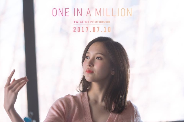 MINA《ONE IN A MILLION 》寫真集預告照