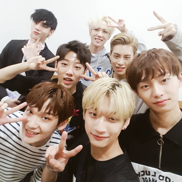 JBJ (權玄彬、盧太鉉、金泰東、金相均、金東漢、金龍國、高田健太)