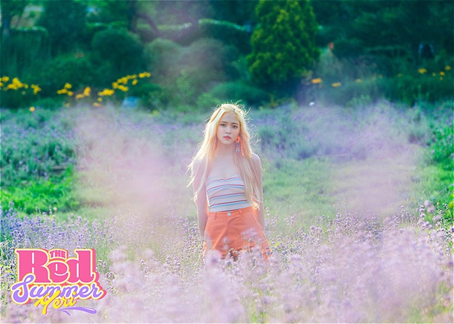 YERI《The Red Summer》概念照(來源:Red Velvet@Facebook)