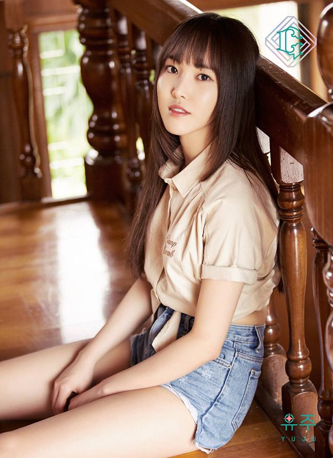 裕株《PARALLEL》概念照(來源：GFRIEND@Facebook)