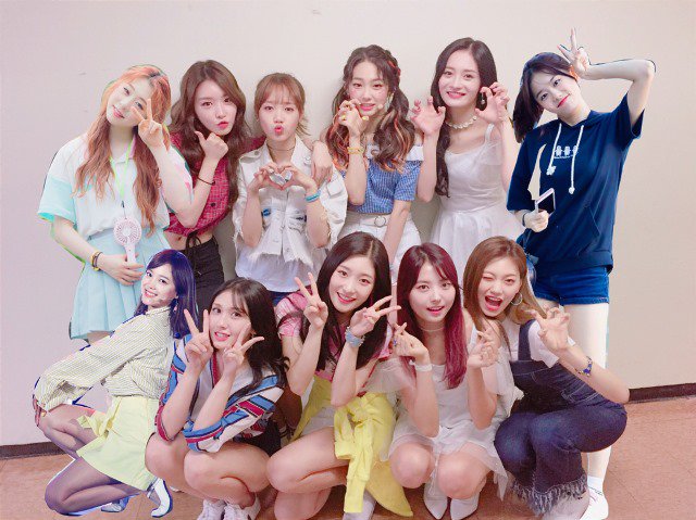 I.O.I 大合照