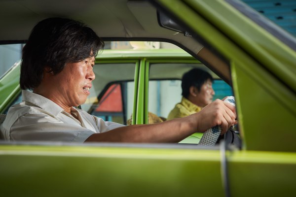 宋康昊、柳海真《計程車司機》劇照 