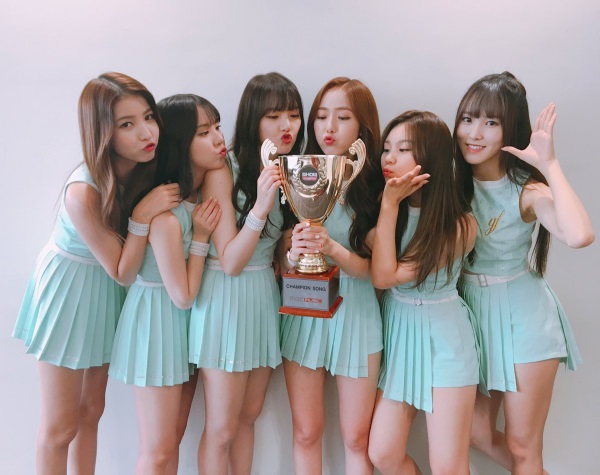 GFRIEND《Show Champion》一位