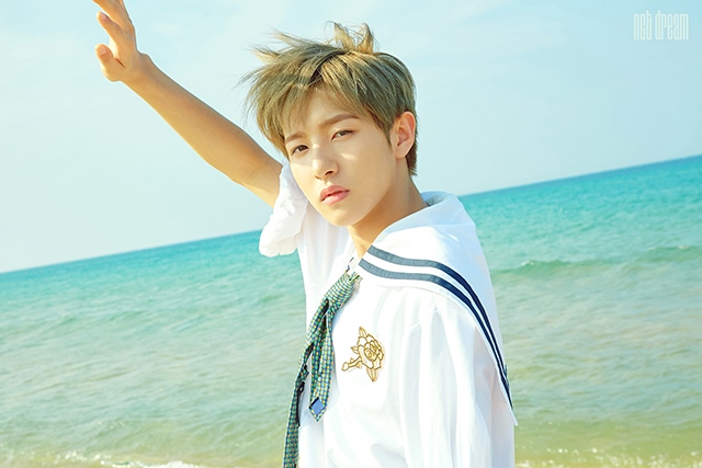 仁俊《We Young》概念照