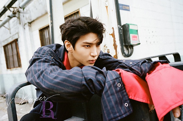 Leo《Whisper》概念照(來源：VIXX@Facebook)
