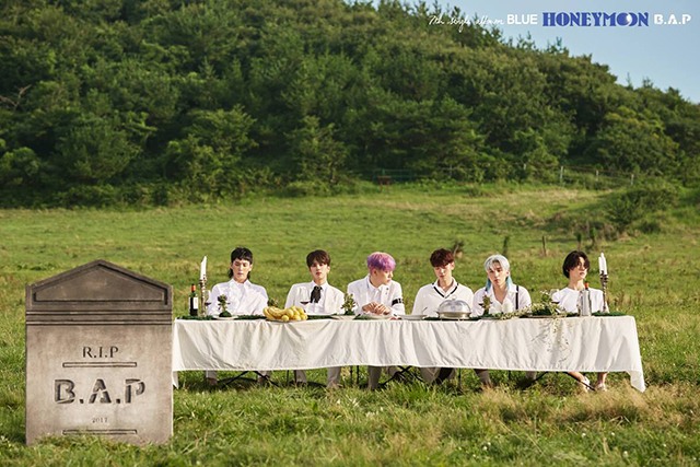 B.A.P《BLUE》概念照(來源：B.A.P @Facebook)