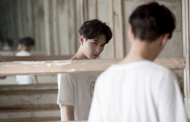 LAY