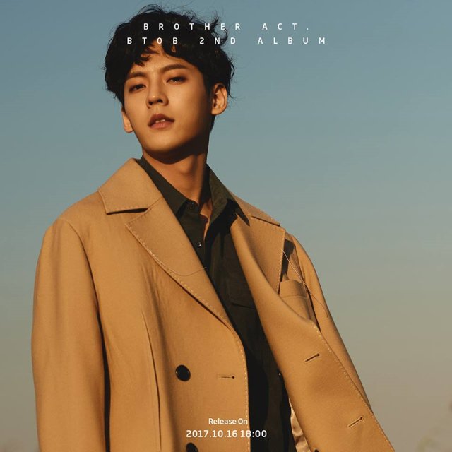 旼赫《Brother Act.》概念照