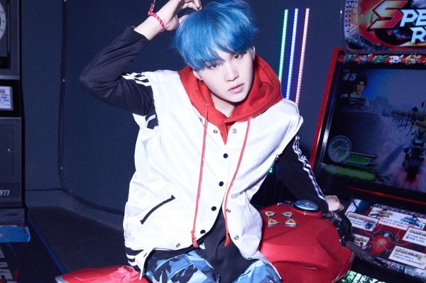 SUGA《LOVE YOURSELF》E 版概念照
