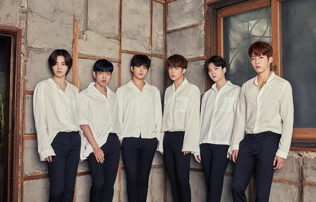 (縮圖)INFINITE (六人) @Facebook