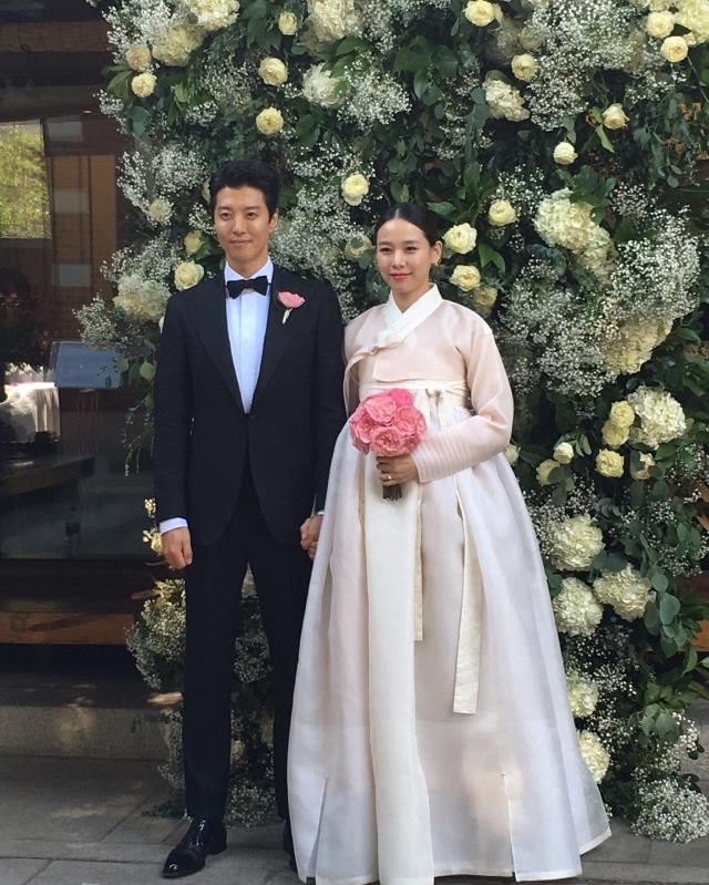 李東健、趙允熙婚禮花絮照